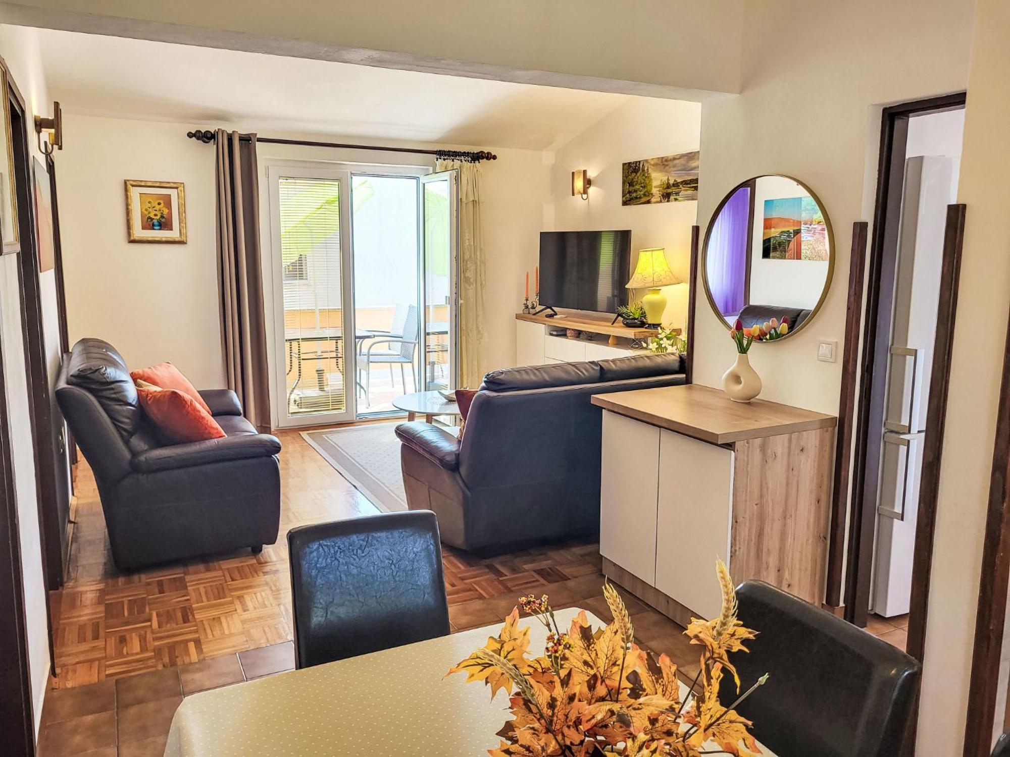 Holiday Home Ive By Interhome เพทรอซาเน ภายนอก รูปภาพ